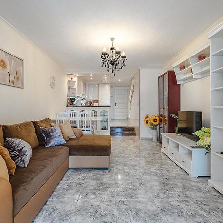아로나 Townhouse Parque Santiago 2 아파트 외부 사진